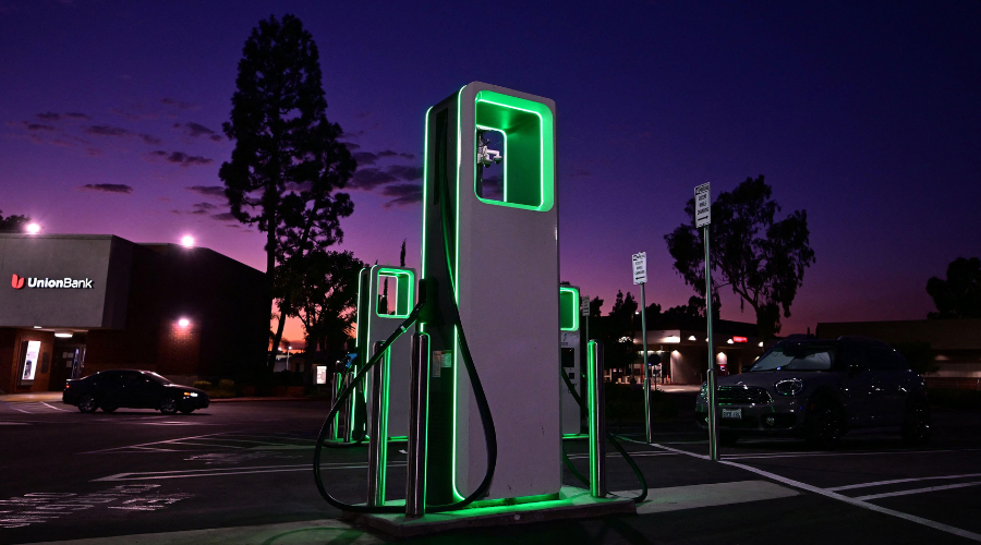 Understanding EV Roaming & Interoperability of Charging Networks in India